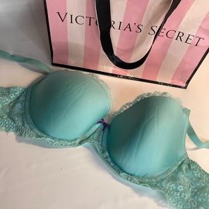 Victoria Secret Dream Angels mint green lace Demi 36C